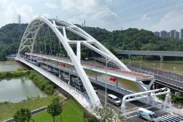 罗湖区大望桥新桥正式通车