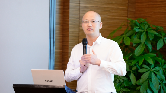 华为中国政企大企业建筑地产系统部总经理蒋胜