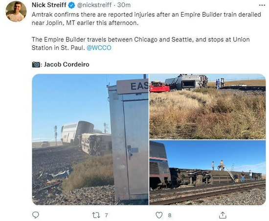 火车脱轨事故现场。图片来源：网友社交媒体账号截图。