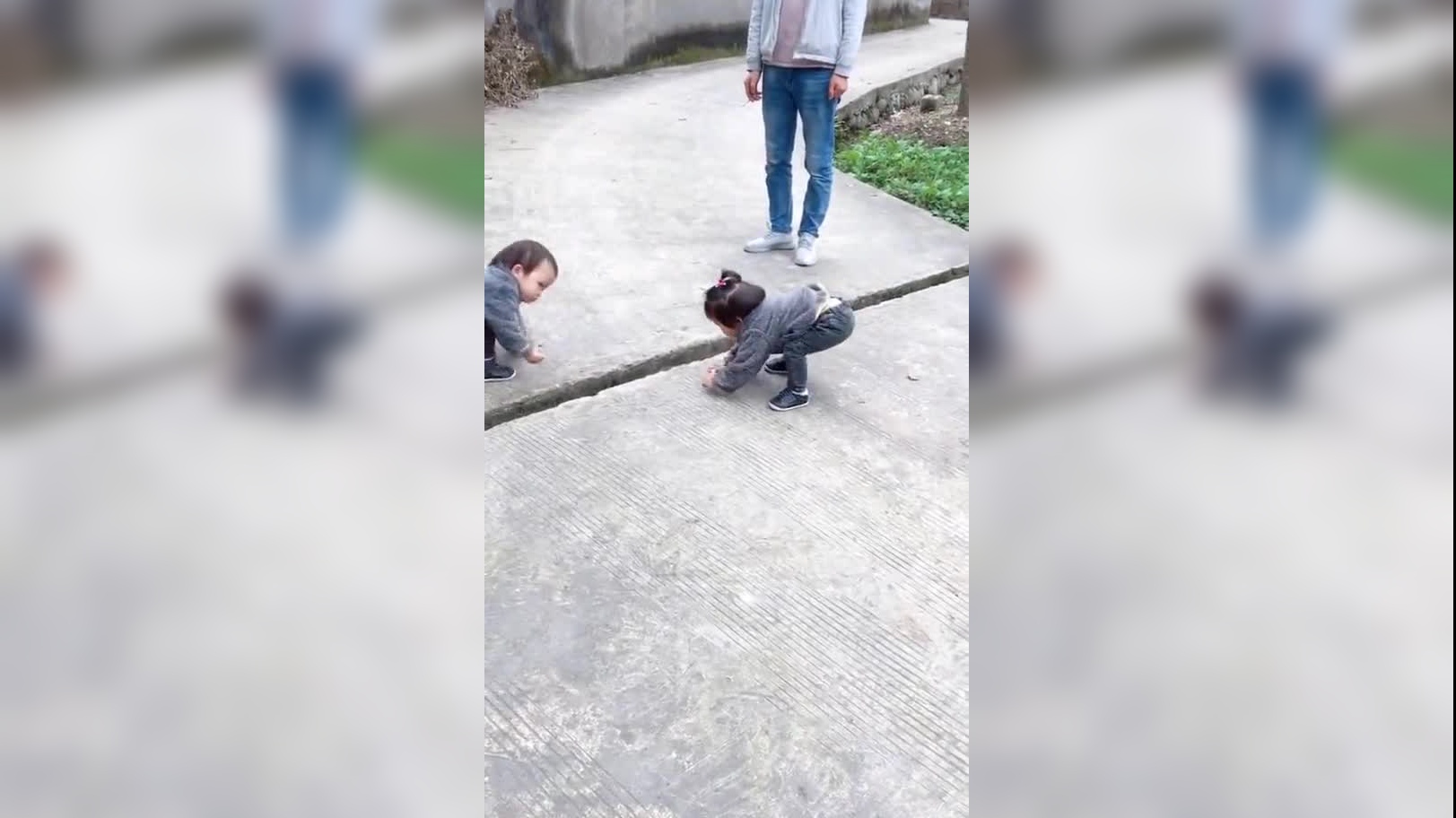 有点可爱诶,差点摔倒那一下心脏漏跳了一拍,还好没事呜呜