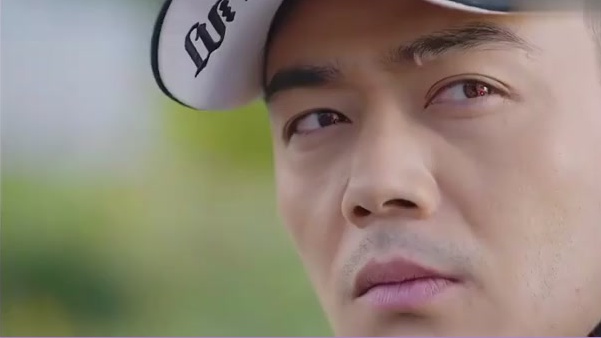 一诺无悔:书记被羞辱,流氓刚要动手,却不知周围全警察