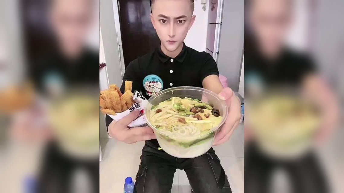 云贵川松哥记录生活: 因为天天被喷,我不得不去工厂打工