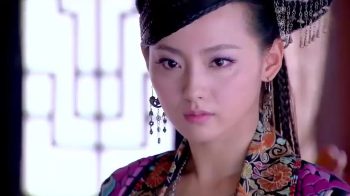 美人如画:江嘉沅见到苗玉凤,简直不敢置信,跟佩芸一模一样