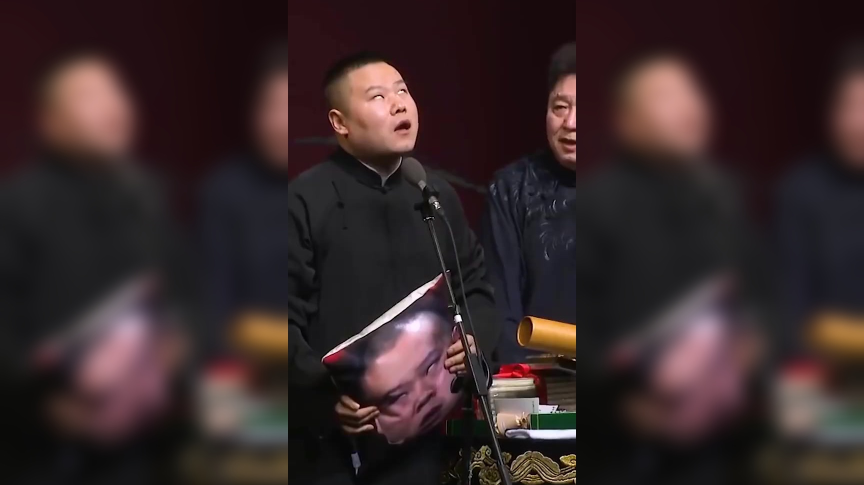 郭德纲逼于谦唱歌,于谦说不过,徒弟也不帮忙,他唱了吗