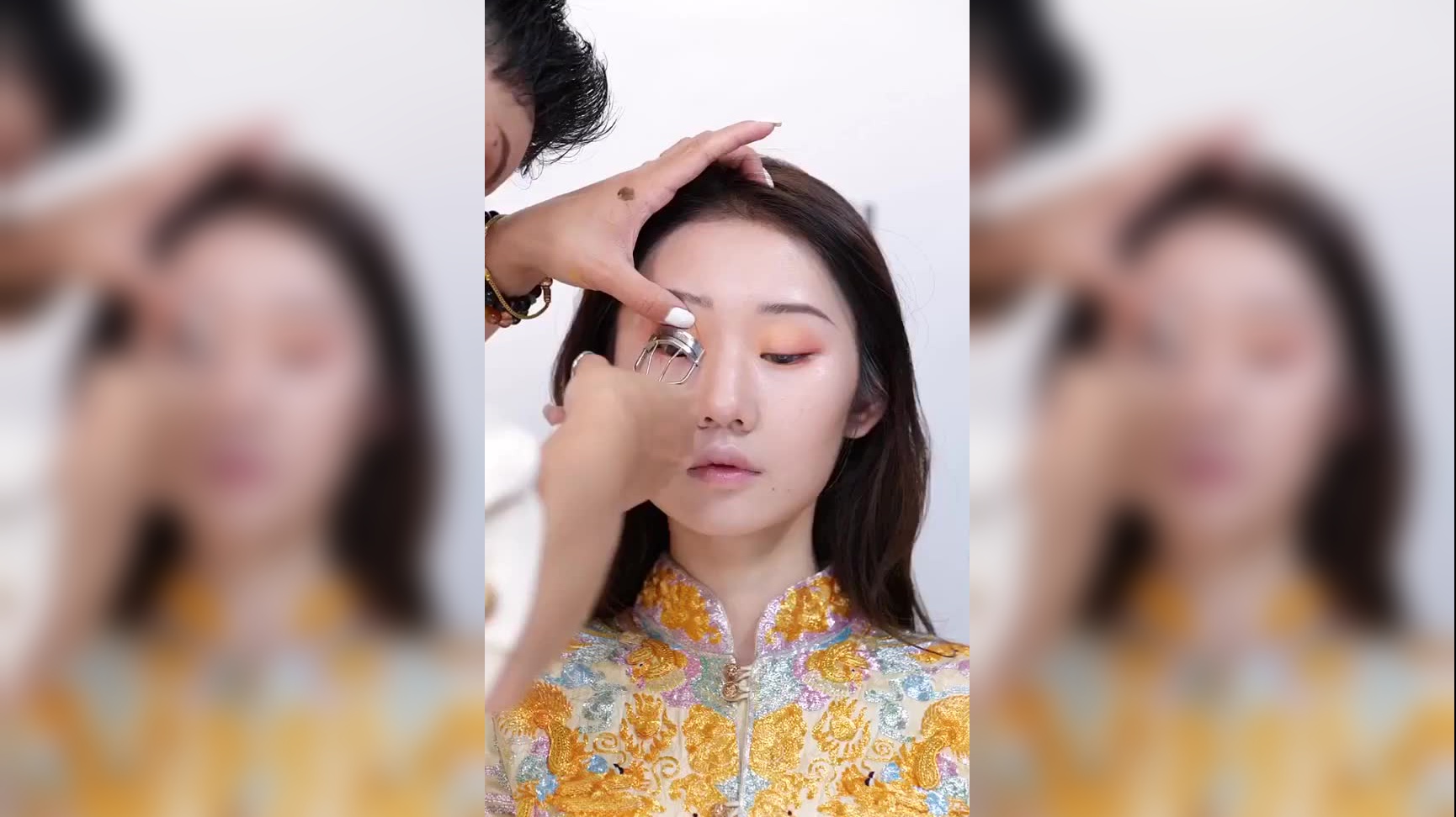 嘉怡知道温小暖被打赶来了解情况,云洲对温婉善良的嘉怡一见倾心