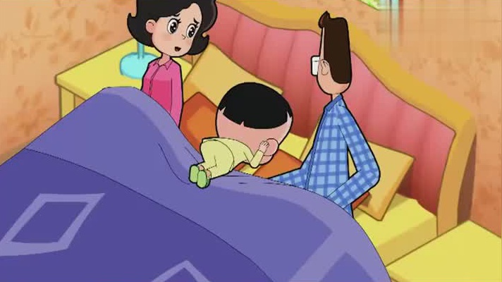 大头儿子,围棋妈妈贴着面膜,把起夜的小头爸爸吓,吓得摔在地上