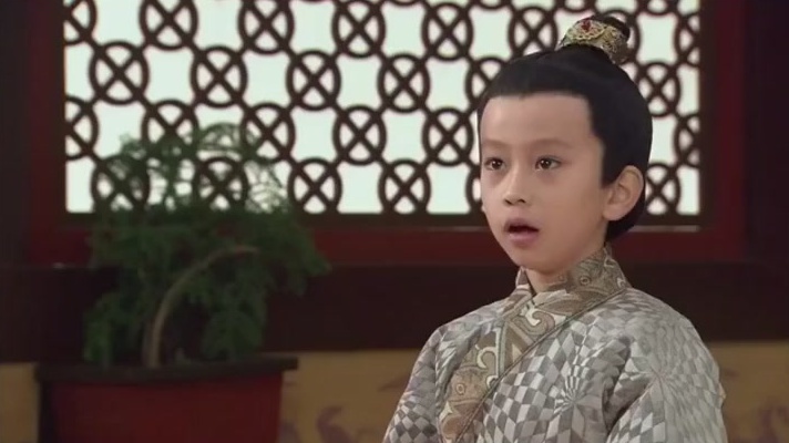 凤凰牡丹:仲豪替伯建受罚,伯建被感动,两人兄弟情深