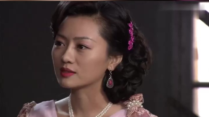 娘心:天成的礼物被弟弟妹妹弄坏,亲爹气炸,二妈又在装好人了