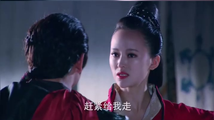 铁利欲进帐找欧阳飞燕,遭到公孙玉瑶的阻拦,铁利心有不甘