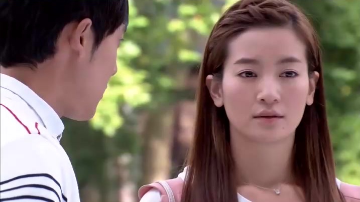 花非花雾非雾:妹子要离开了,还给主人一个安静的古堡