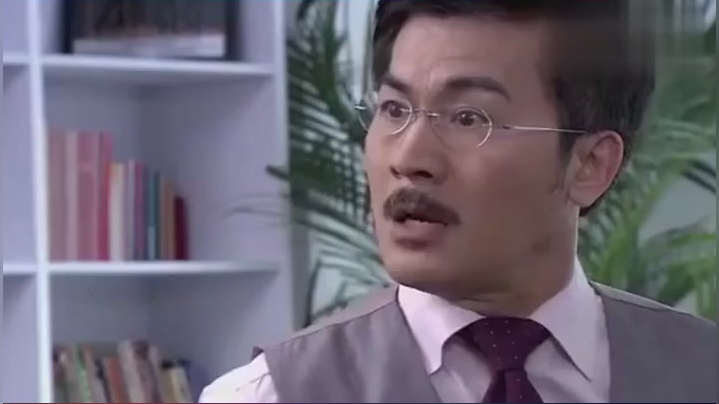 夏家三千金:夏正松收到一束鲜花,让他想到了于靓