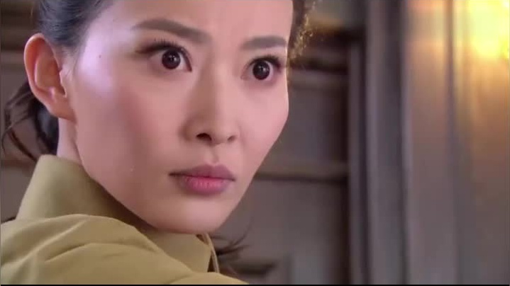 黑狱:警察仗着身份欺负舞女,怎料下秒探长就来了