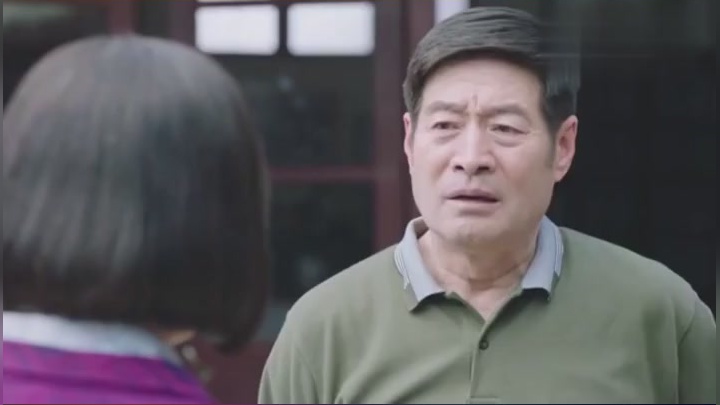 咱家,为让男朋友买车,美女拿出三万块,让刘根柱傻了眼