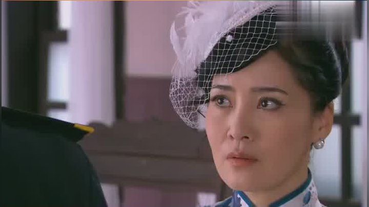 如锦,浩天被收押禁见,桃姐带人闹事也不得见