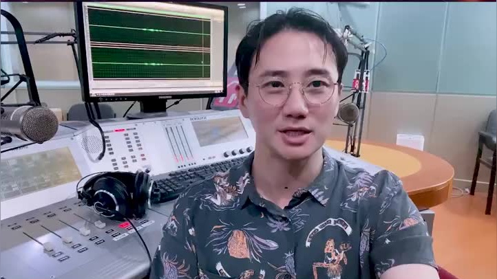 节奏当道主持人@andy887 在线灵魂发问,?