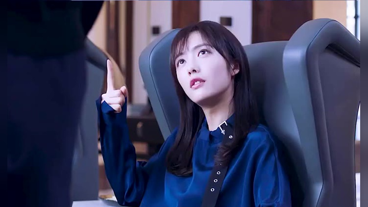 电视剧阳光之下柯滢为保护杨雨泽以死相逼封潇声如果伤害杨雨泽就把