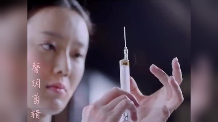 日军女特务伪装成护士,给我军首长注射毒针