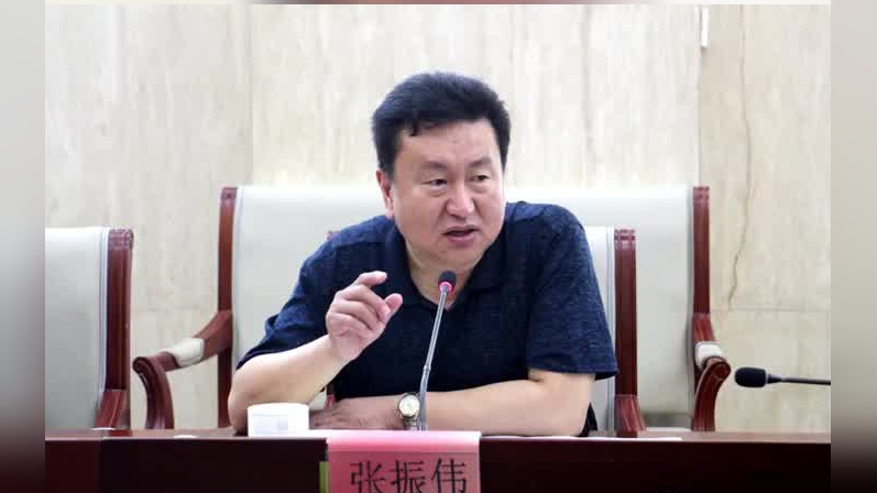 黑龙江省双鸭山市政协原党组书记张振伟,被检察机关决定逮捕