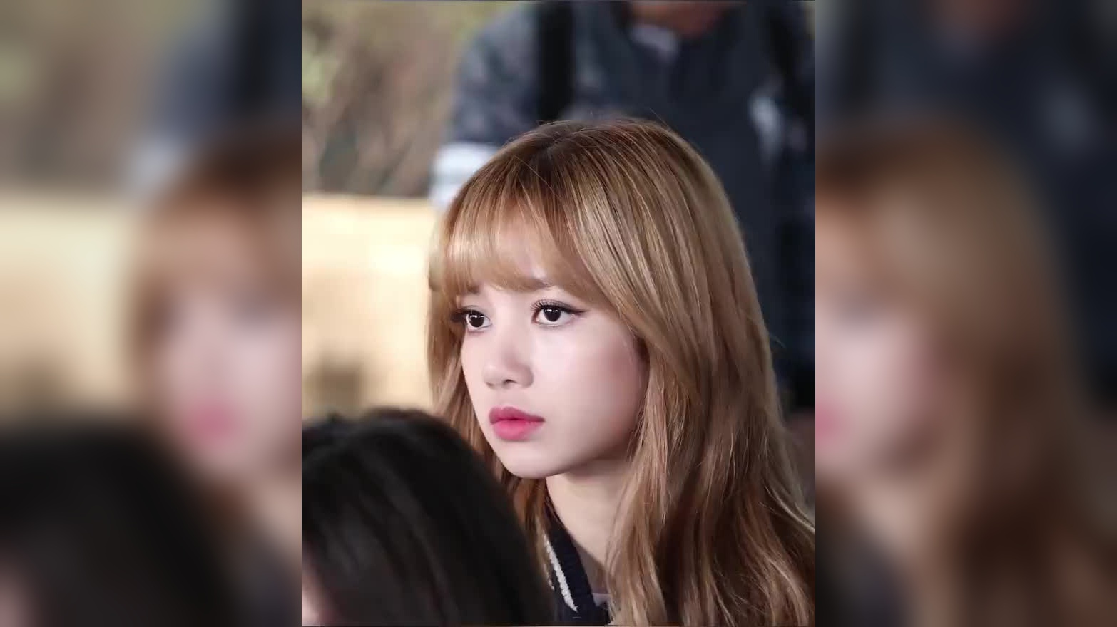 lisa眼睛大得能装下全世界 然而秀肉妮和blink就是她的全世界