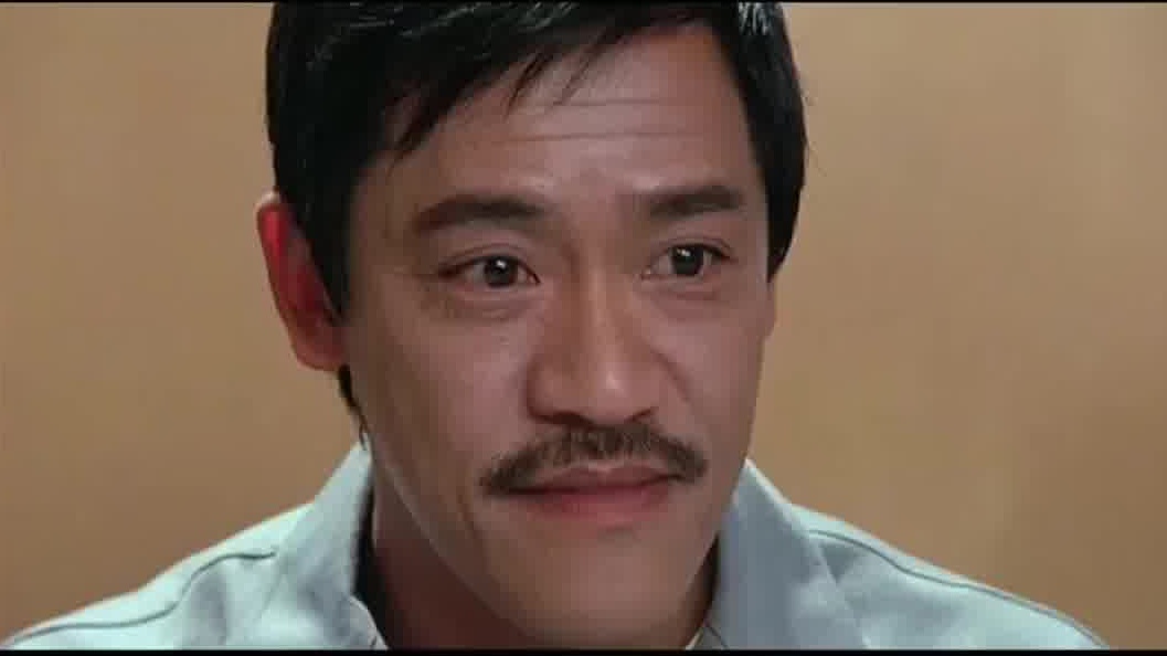 奇谋妙计五福星:吴耀汉自作多情,不料钟楚红只是给洪金宝夹菜