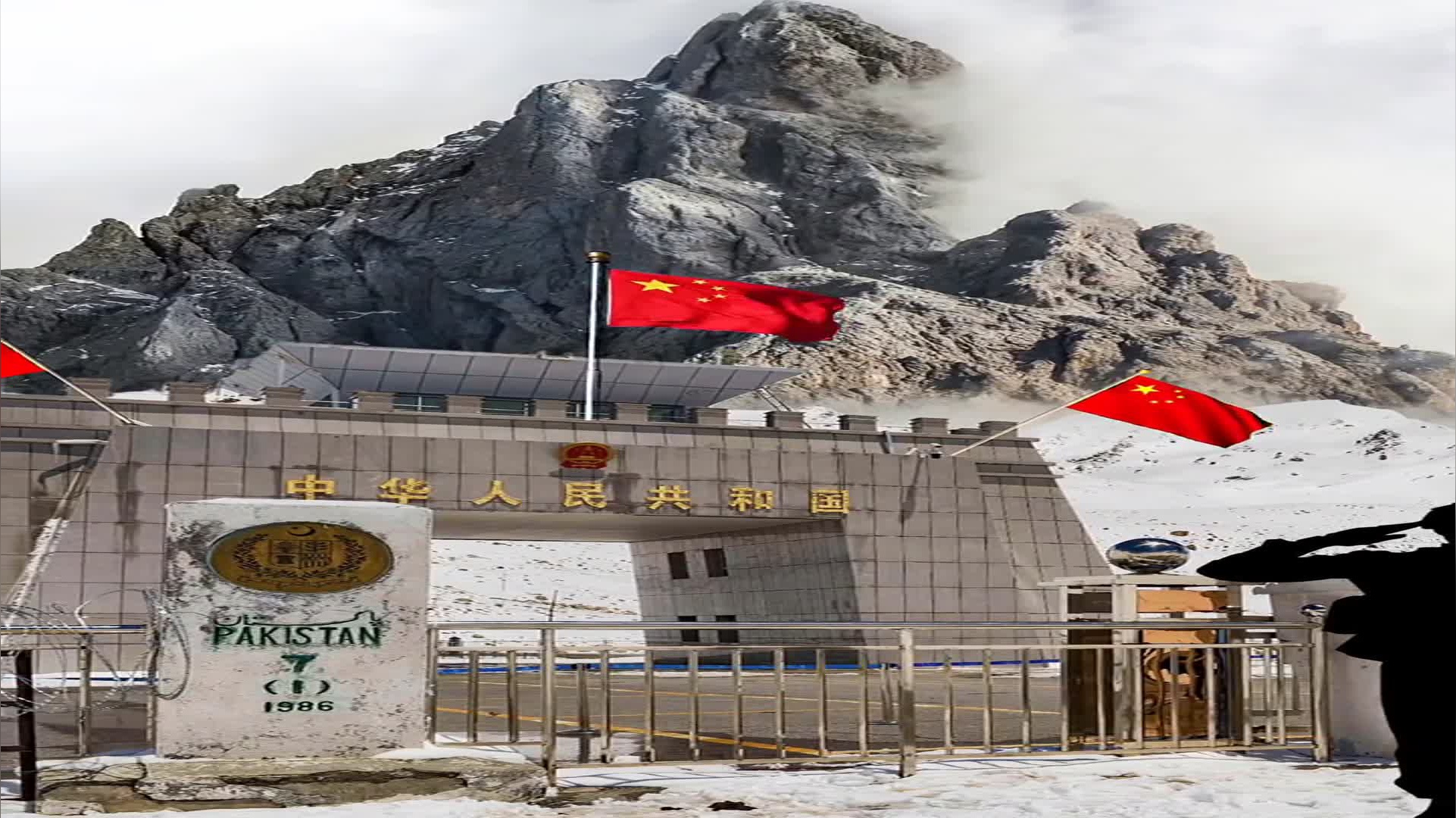 这里是海拔5100米的中巴边境,巴方唯独对我国不设防