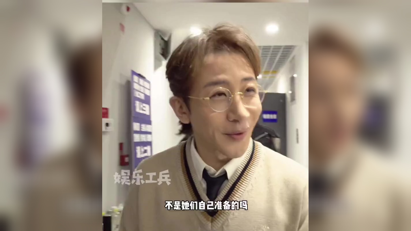 刘谦在春晚演魔术不是第一人!86年央视春晚就有魔术,还很惊险!