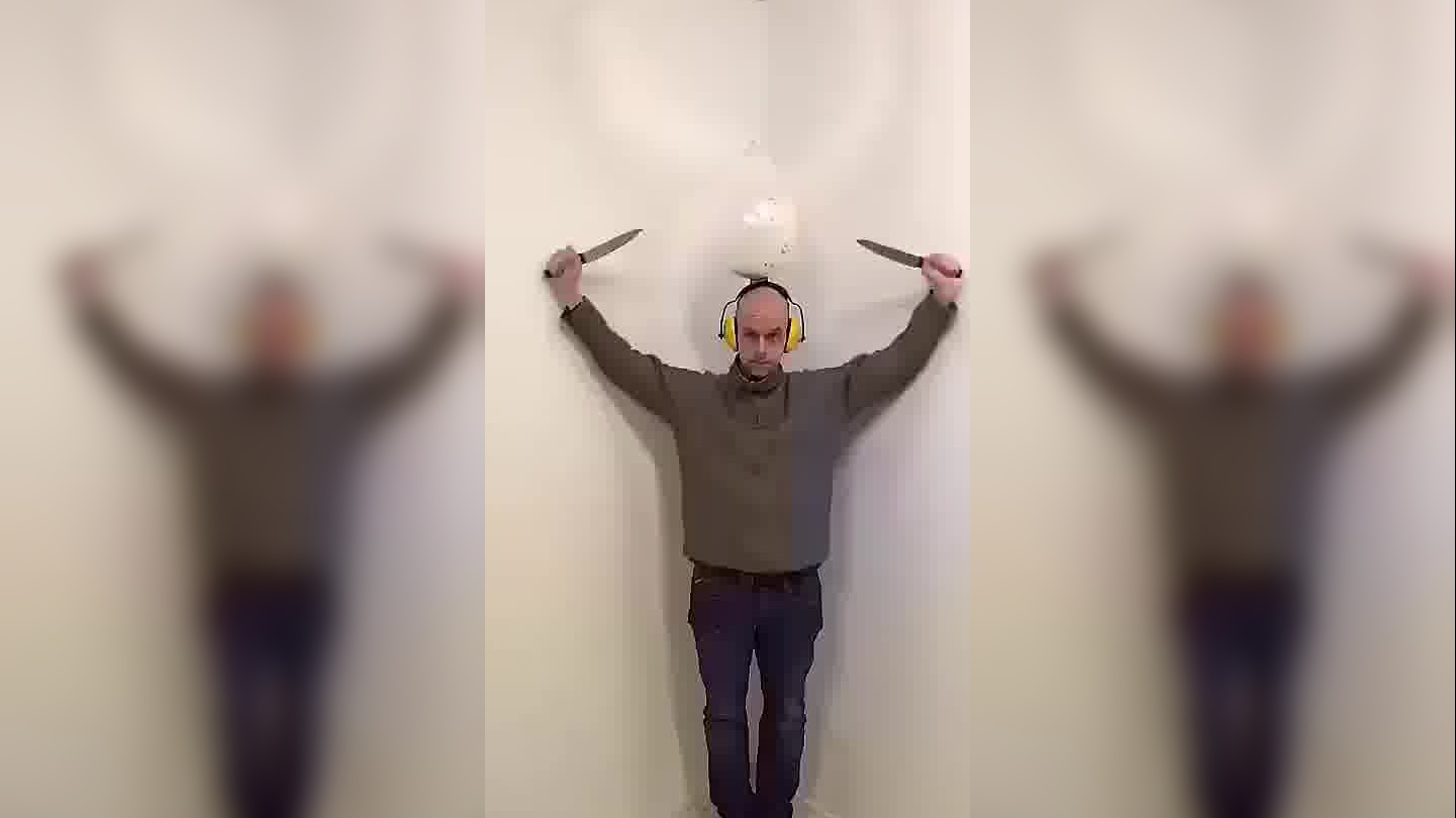 99老虎·伍兹,让人"汗毛直立"的神奇救球!9797