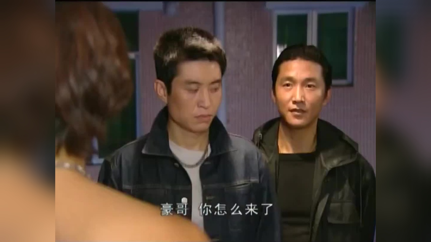 插翅难逃:长官让关子恩去抓大圈仔,关子恩却说去抓幕后指使