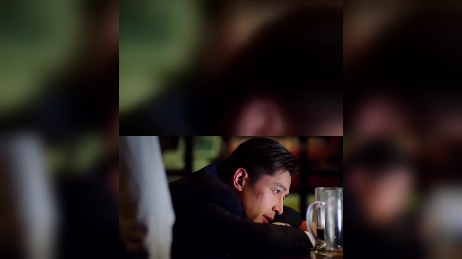 胡歌和朋友喝酒,讲了好几个笑话,听得我笑得肚子疼!