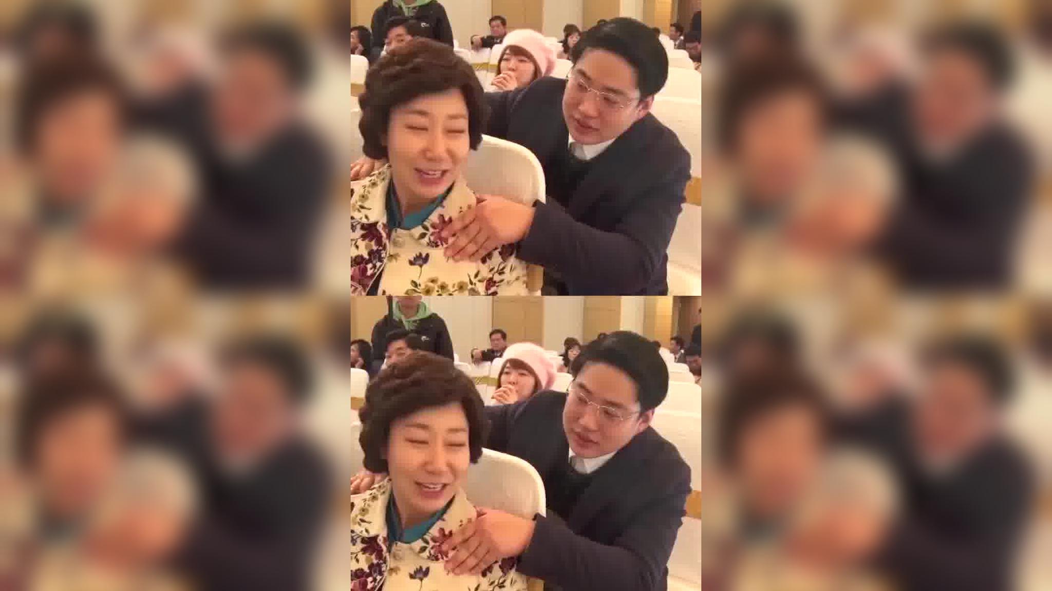 请回答1988:阿泽给爸爸准备生日礼物,凤凰堂受宠若惊