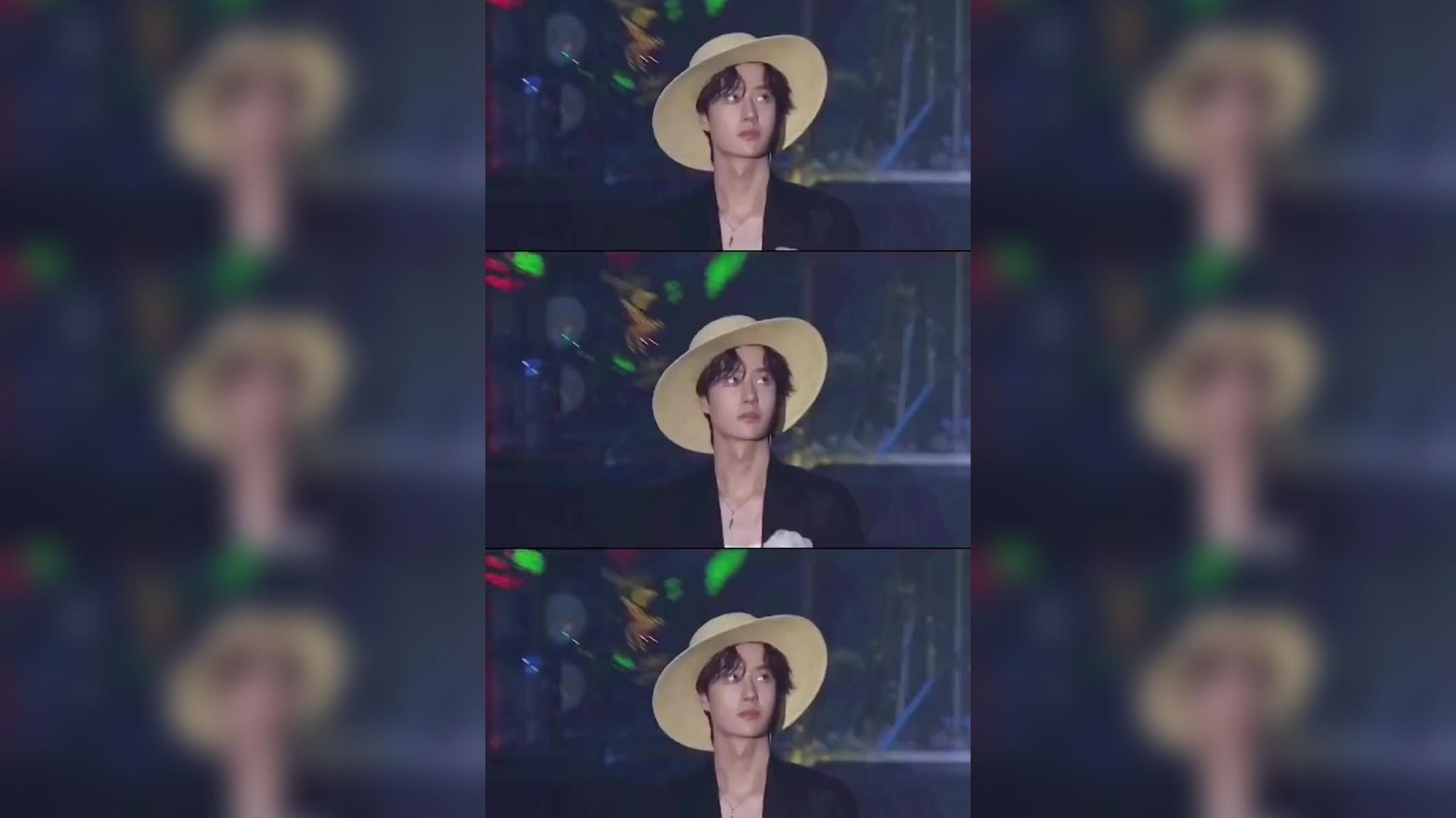 去年耶啵的路飞装,何止惊艳了哥哥一个人,真是星辰般的存在