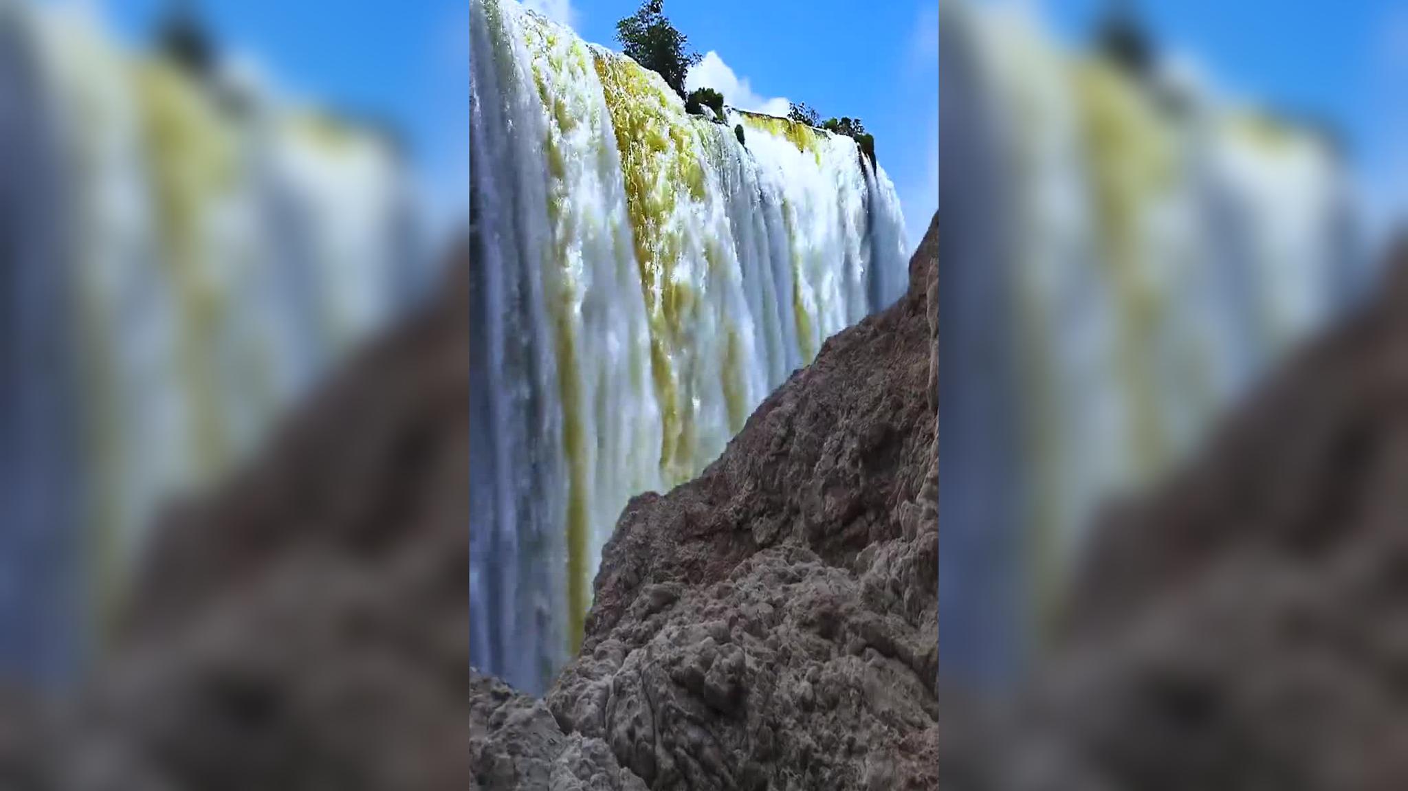 瞰见|赤峰老哈河上的玲珑 "玉瀑"