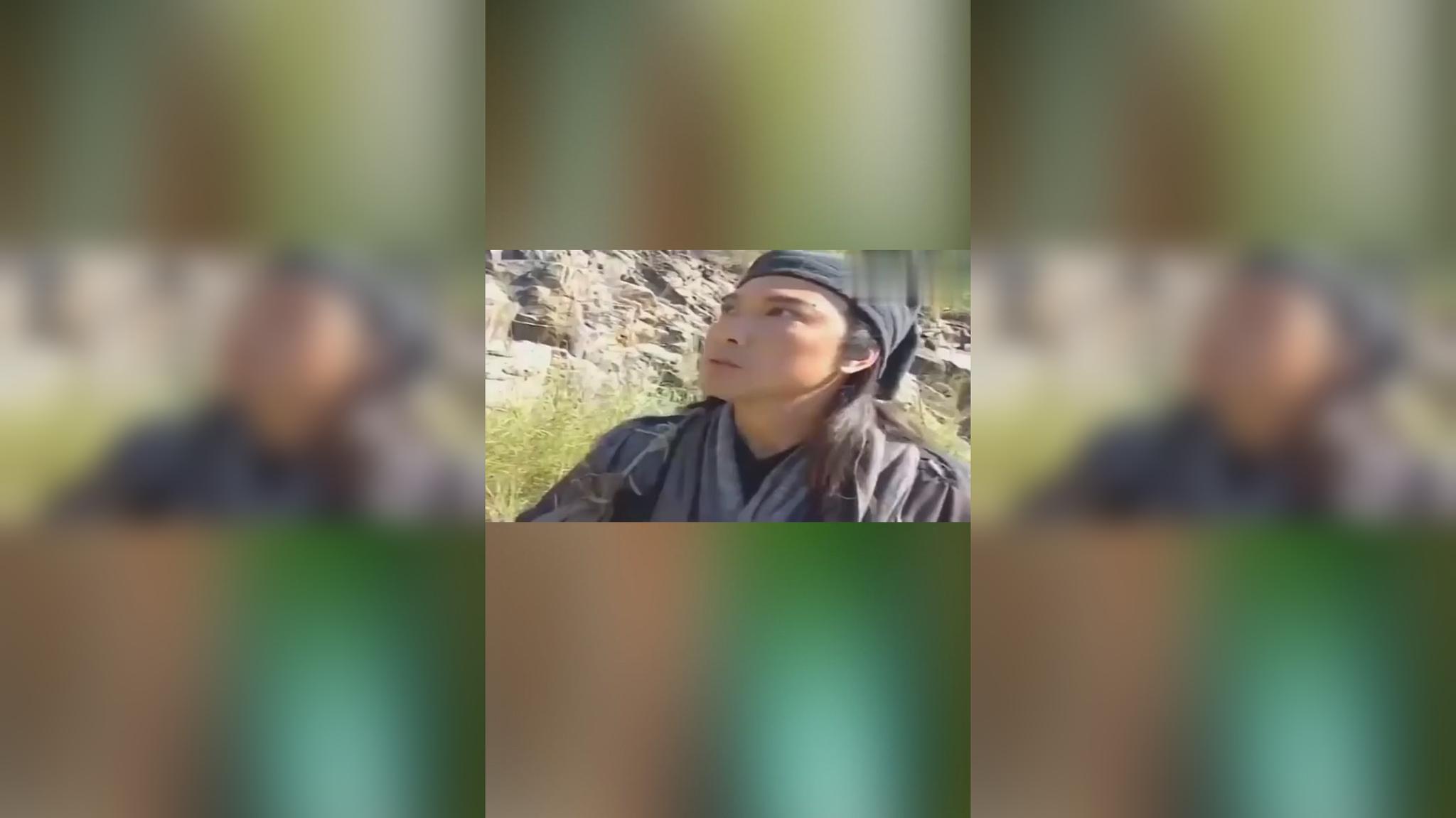 乔峰大战黑衣人,约定三年之后找他报仇,却不知他就是萧远山!