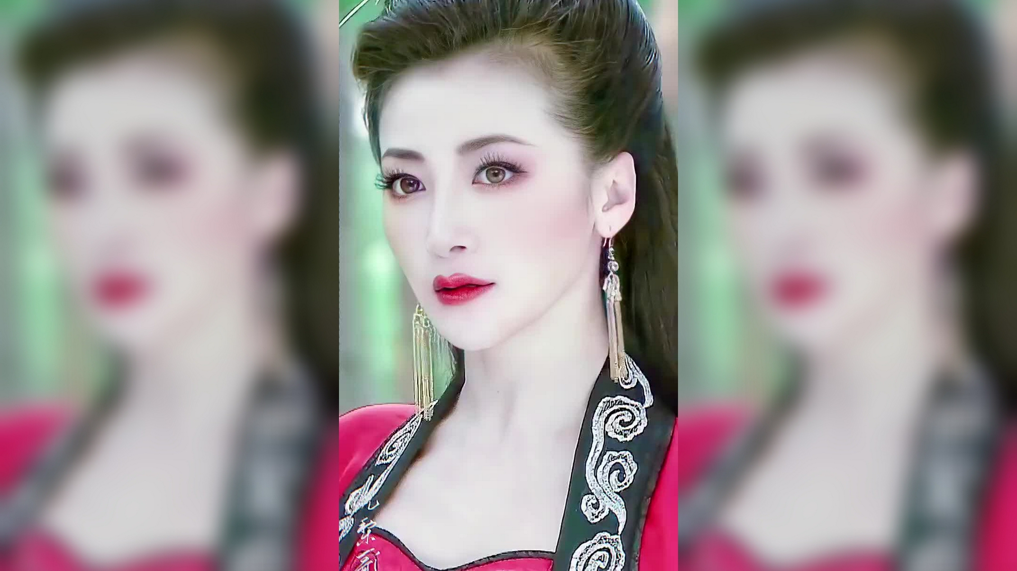 活佛济公:众人遭到大鹏鸟追杀,胭脂为救济公身受重伤