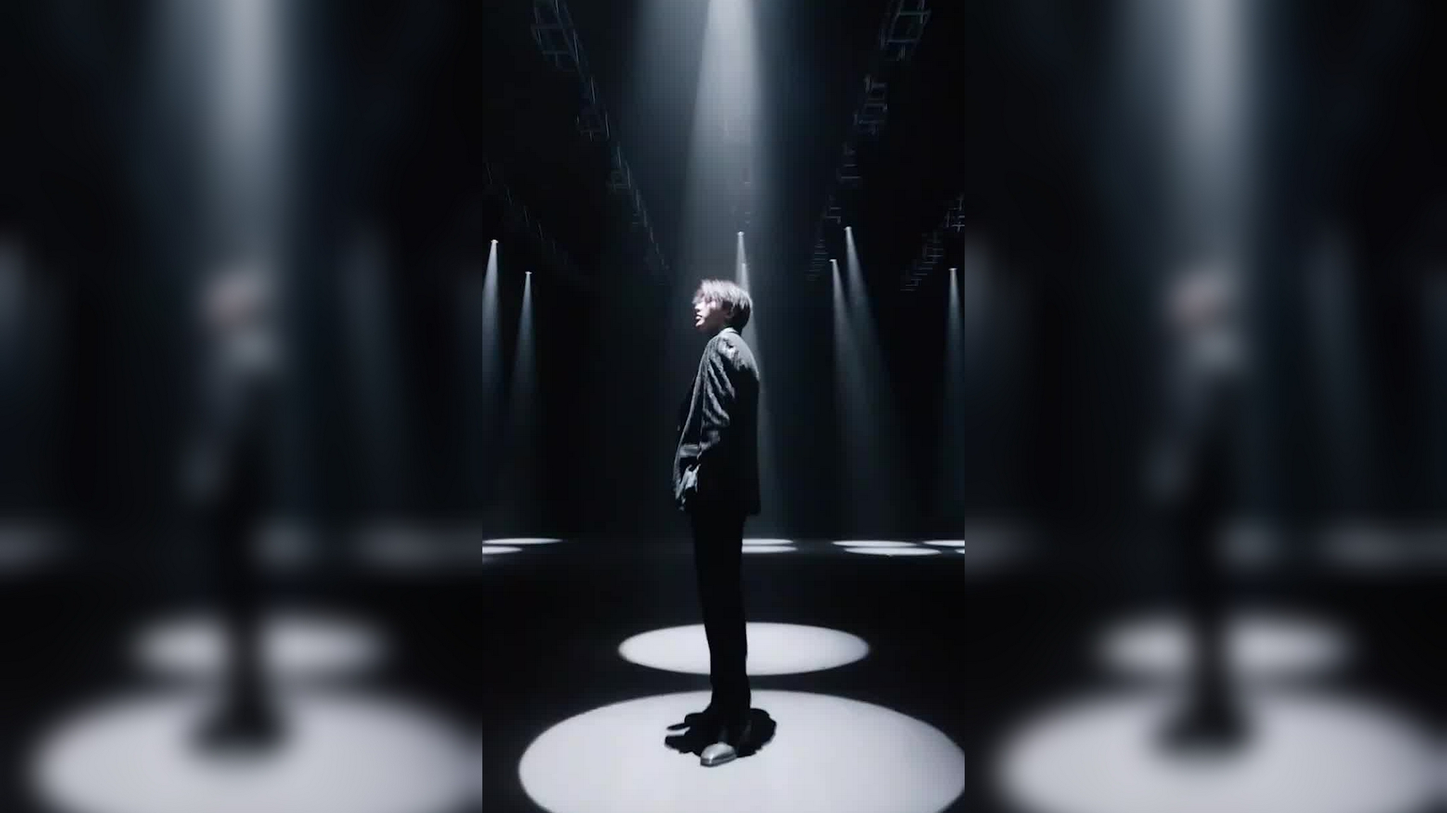 这背影真的yyds!