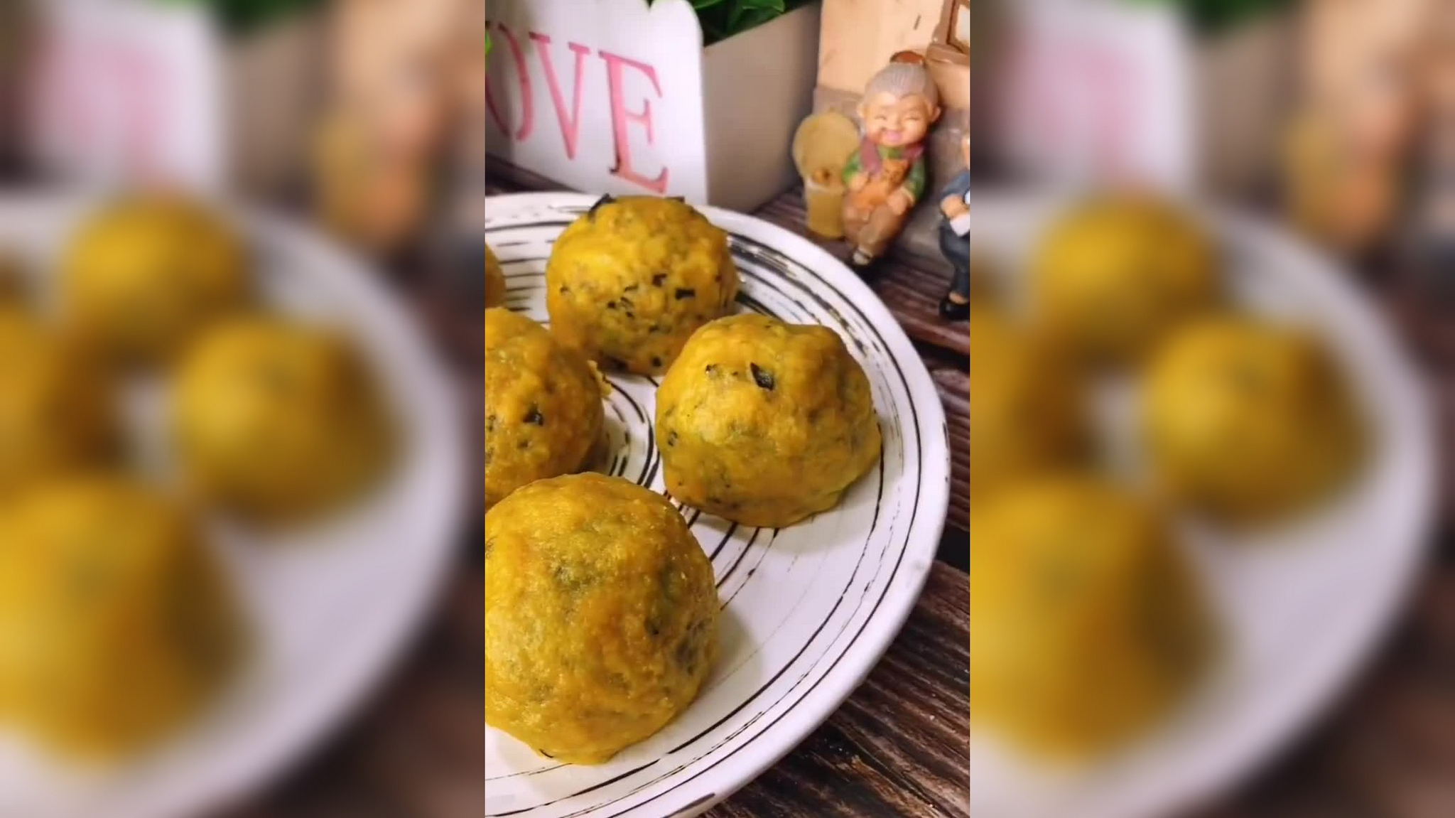 韭菜盒子怎么做好吃按照这个配方皮不干不硬,馅儿鲜香入味!