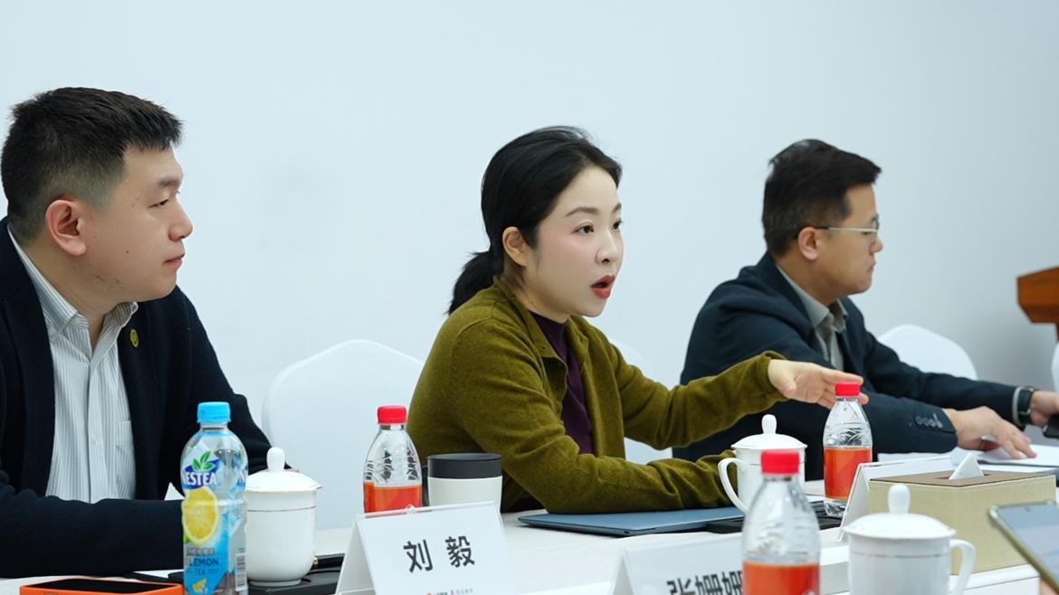 图说：十方融海创始人兼CEO陈劢发言中