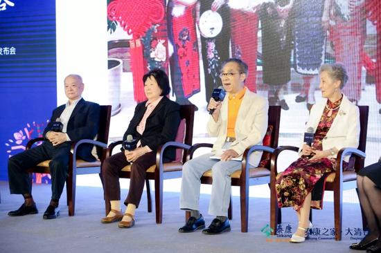 社区养老贵不贵？值不值？数学教授帮你“算笔账”