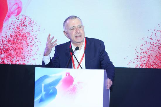 欧盟驻华大使郁白谈诗与酒中国美酒激发诗歌灵感打开精神世界