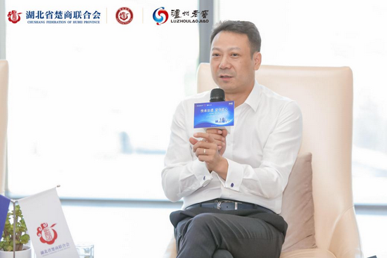 杨红春&nbsp;&nbsp;湖北良品铺子食品有限公司创始人,董事长