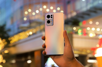 （OPPO Reno7 Pro）