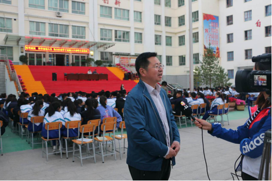 高考减压助力酒泉实验学子走向人生巅峰公益讲座