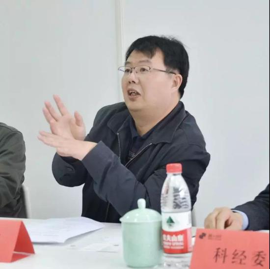 浦东新区副区长管小军考察视ar调研5gar