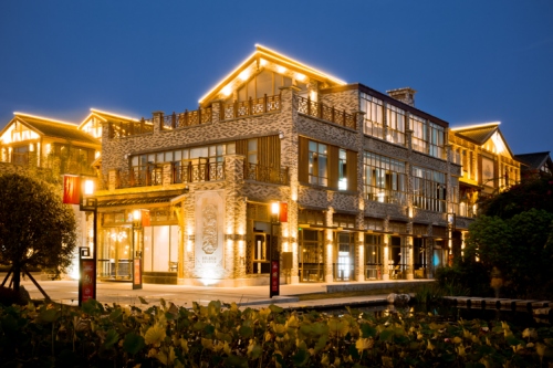 金鳍的秘密上凭什么这家自助餐厅开业仅半月就能在遂宁排名第一