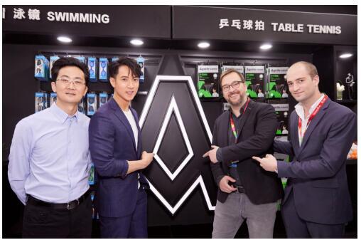 三栖明星新一面吴尊代言体育品牌安格耐特