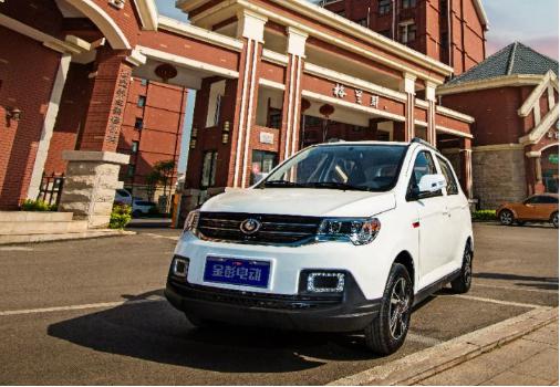 回头率完爆奔奔ev,金彭s70霸气来袭