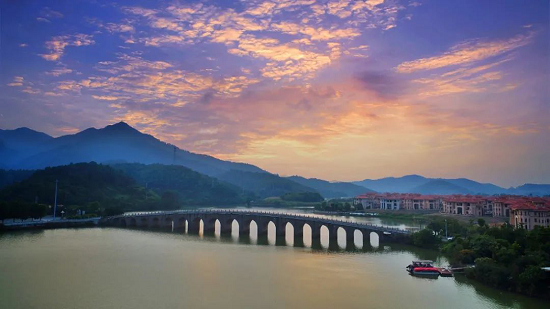 乡伴文旅落子南海西岸 拟打造中国文艺青年小镇