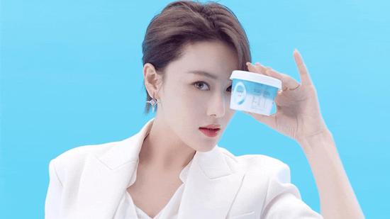 又一个被简爱酸奶0糖系列俘获的女明星张馨予