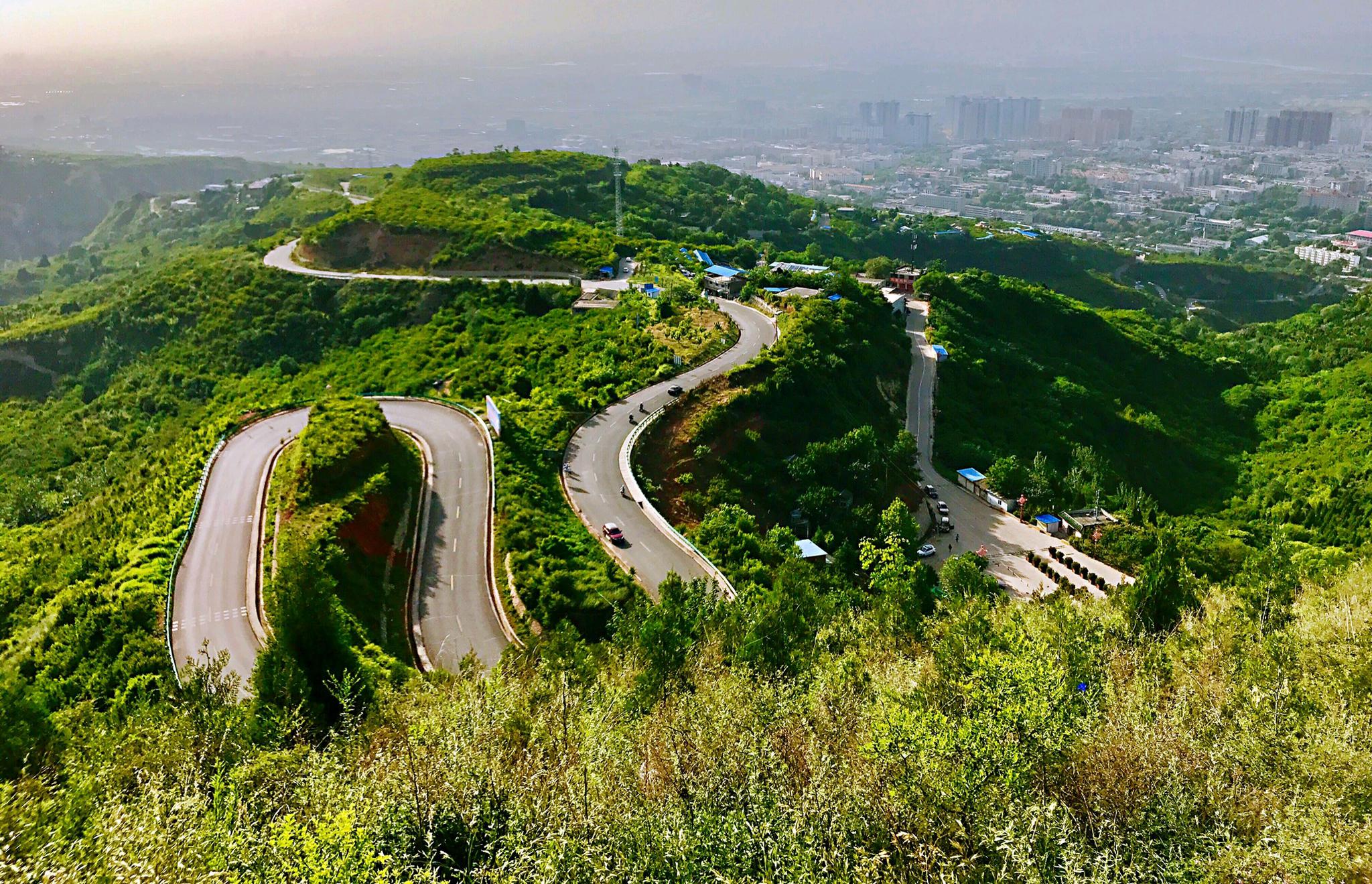 西安最美环山路