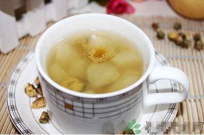 制作方法:咸橄榄4枚,麦冬30克,芦根20克.